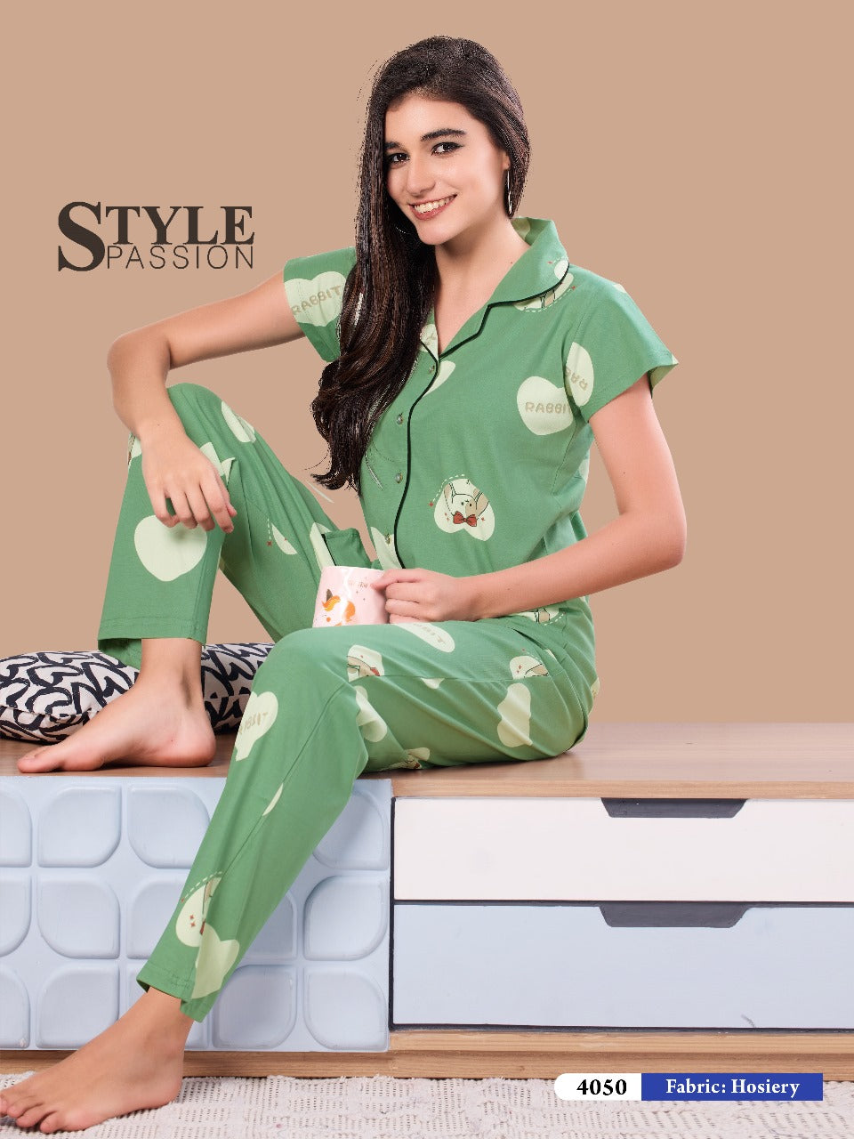 4050 FRONT OPEN NIGHT SUIT